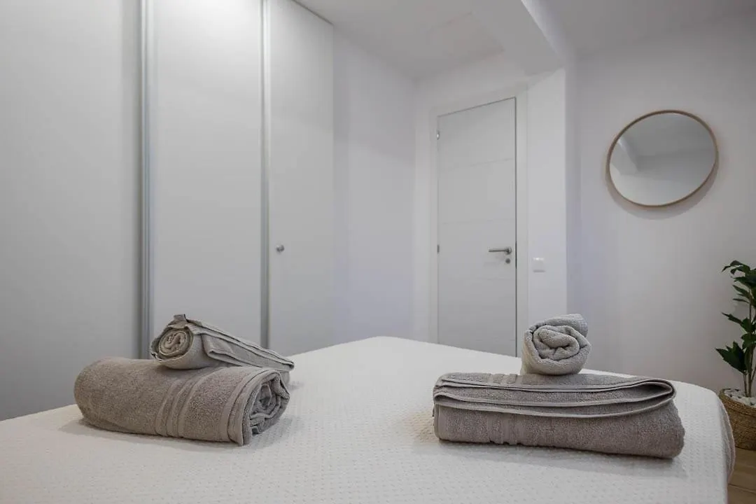 El Bunker Luxury Suite en Playa del Hombre con vista al mar Apartment