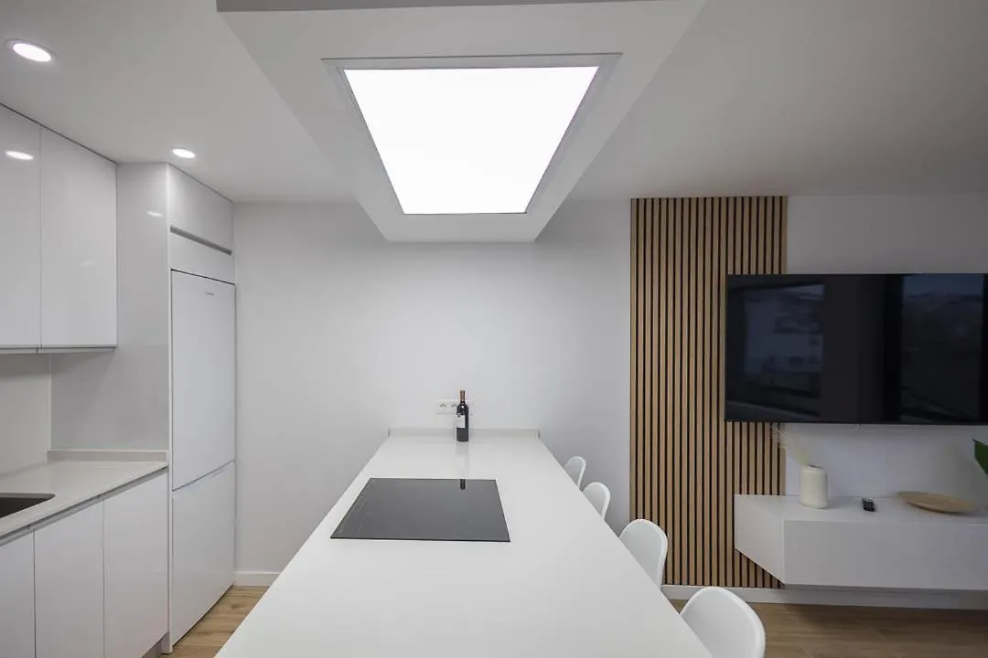El Bunker Luxury Suite en Playa del Hombre con vista al mar