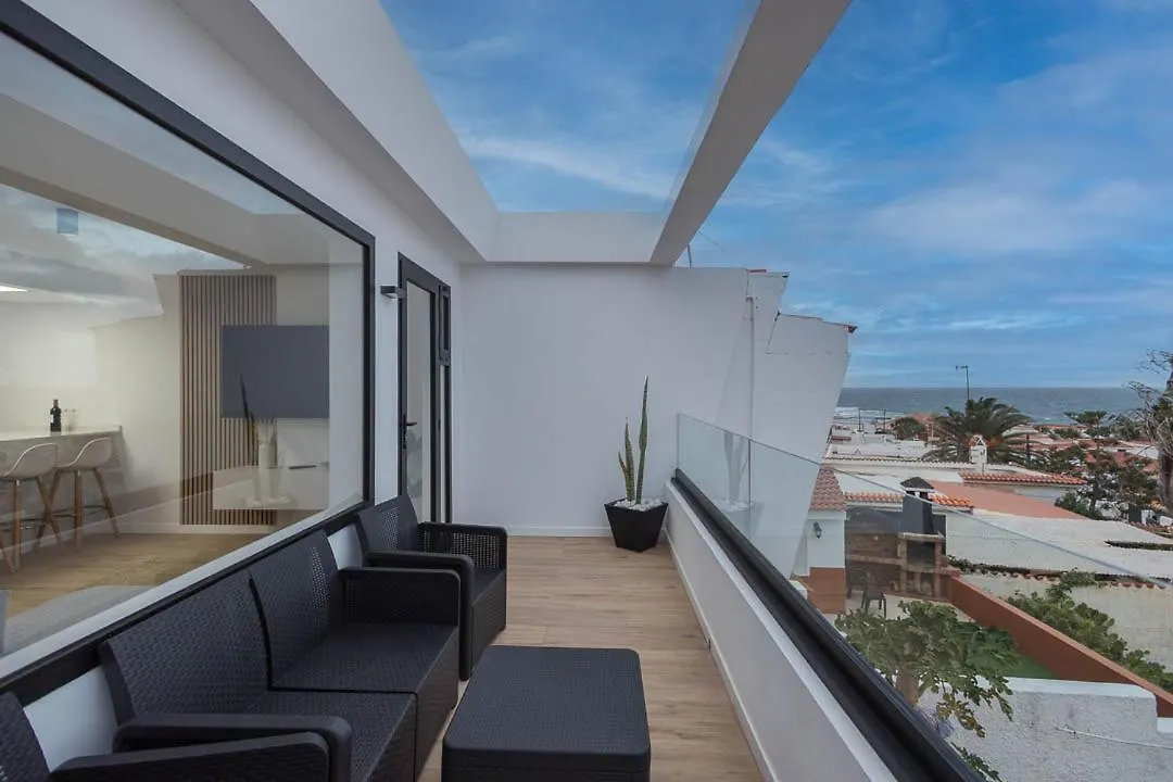 El Bunker Luxury Suite en Playa del Hombre con vista al mar
