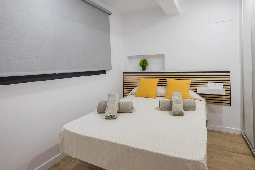 El Bunker Luxury Suite en Playa del Hombre con vista al mar 0*,  Spain
